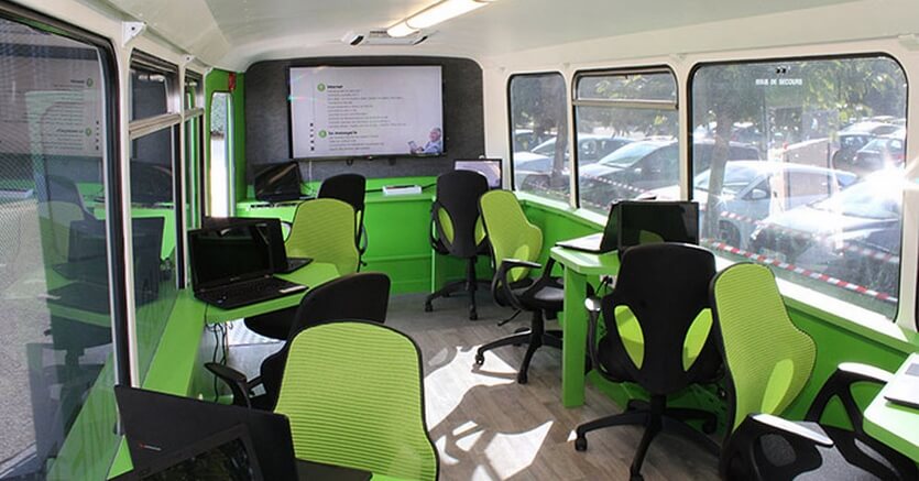 Dernières actualités - Un bus numérique pour les séniors 