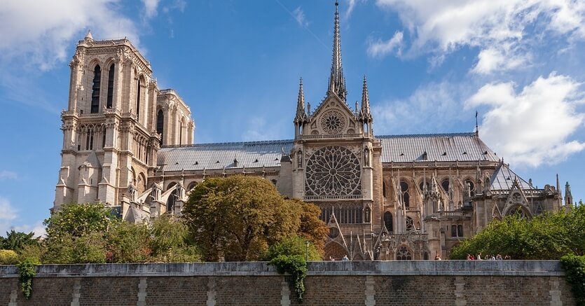 Dernières actualités - Incendie de Notre-Dame de Paris : la Ville de Boé solidaire
