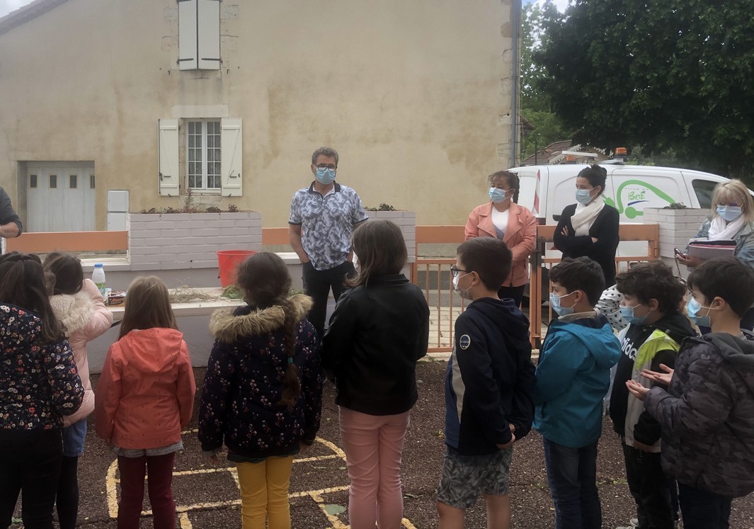 Initiation au compostage à l’école Didier Lapeyre
